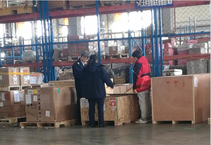 报关现场查验实物图